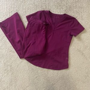 Healing Hands Scrub Set, Wine